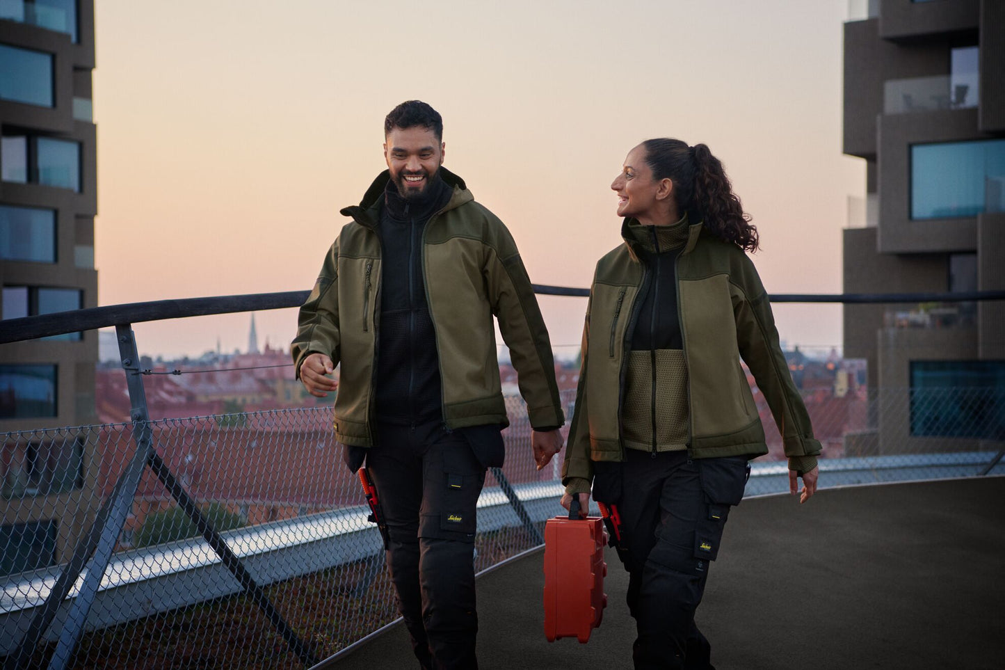 1226 - AllroundWork, Veste Softshell Stretch à capuche