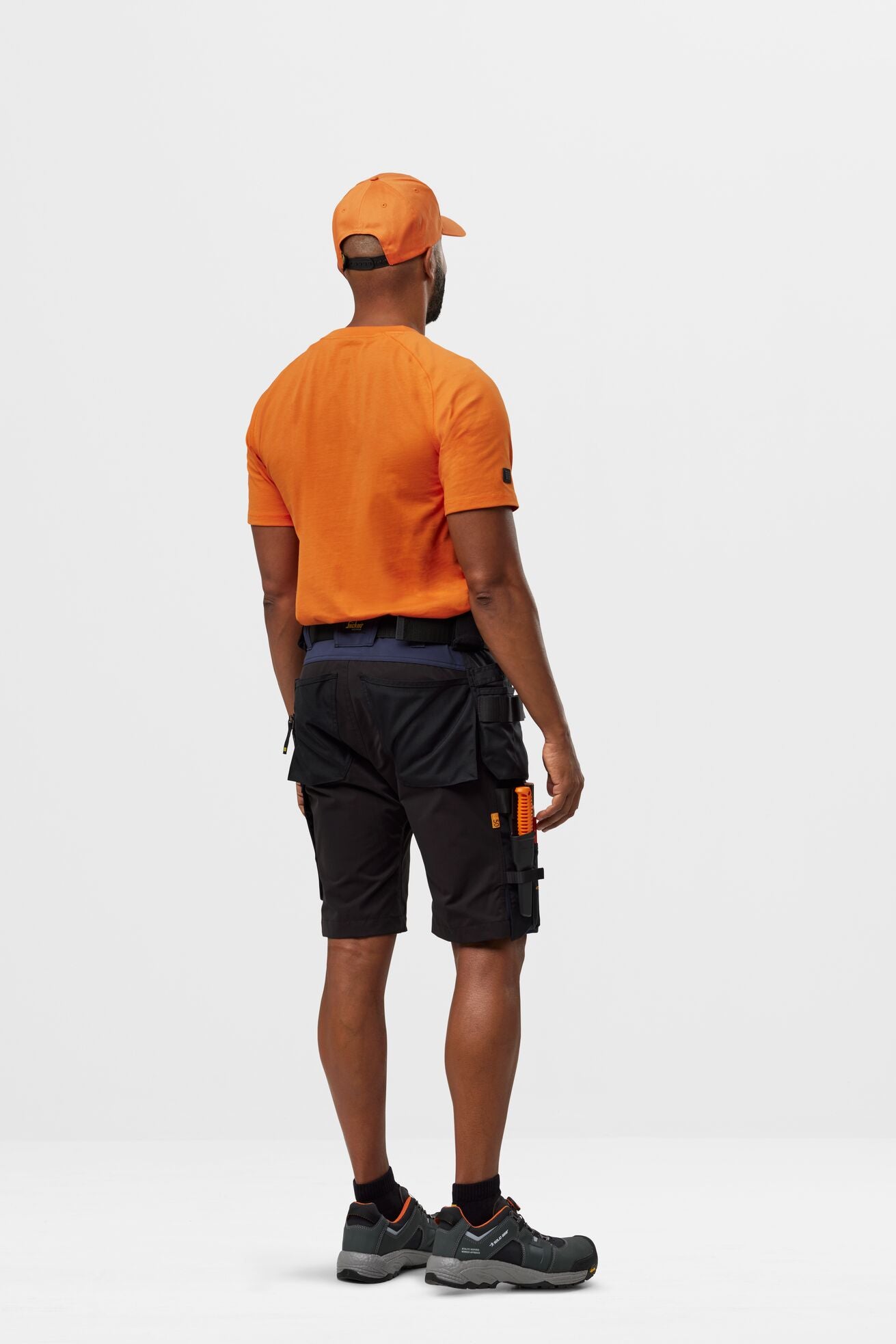 2590 - T-shirt avec logo