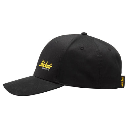 Casquette avec petit logo